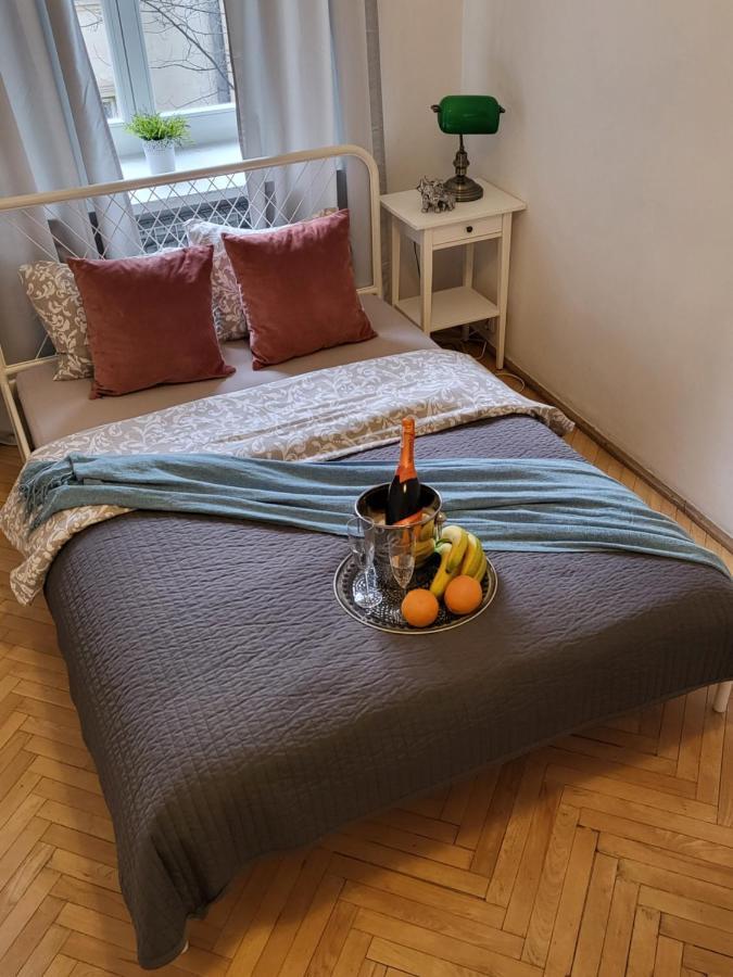 Apartamenty - Mi Old Town Swietojanska Varsavia Esterno foto